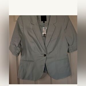 The Limited NWT Women's Light Green Shortsleeved Blazer